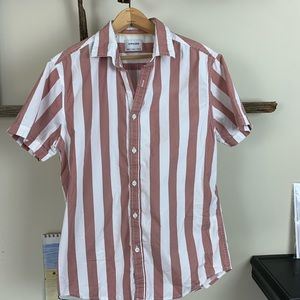 Crisp clean Red and white striped button up!